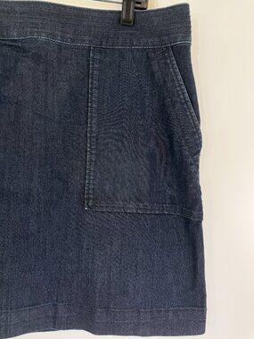Loft Denim Skirt Womens 14 Dark Navy Blue Pull on Gold Zipper Pockets Cute!